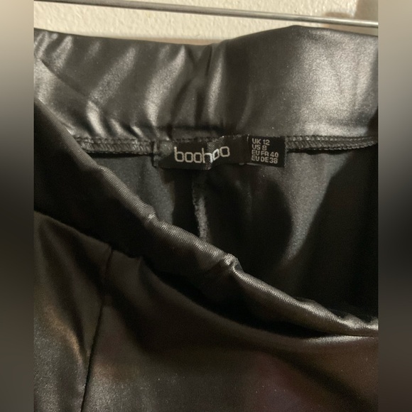 Boohoo Leather Pants Size 8 - Picture 3 of 3